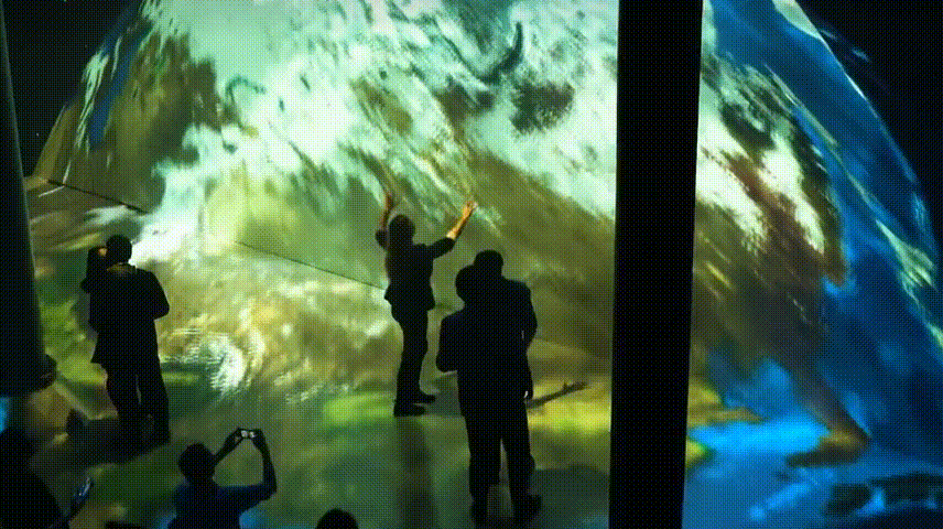 1661476898283870.gif 2.gif