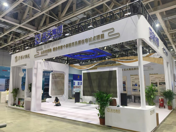 2025住博会蓝天博识雅苑展位 里面图片.jpg